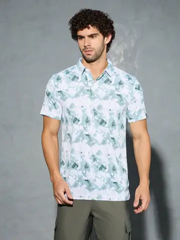 Men Printed Slim Fit Polo T-shirt with TECHNOCOOL+